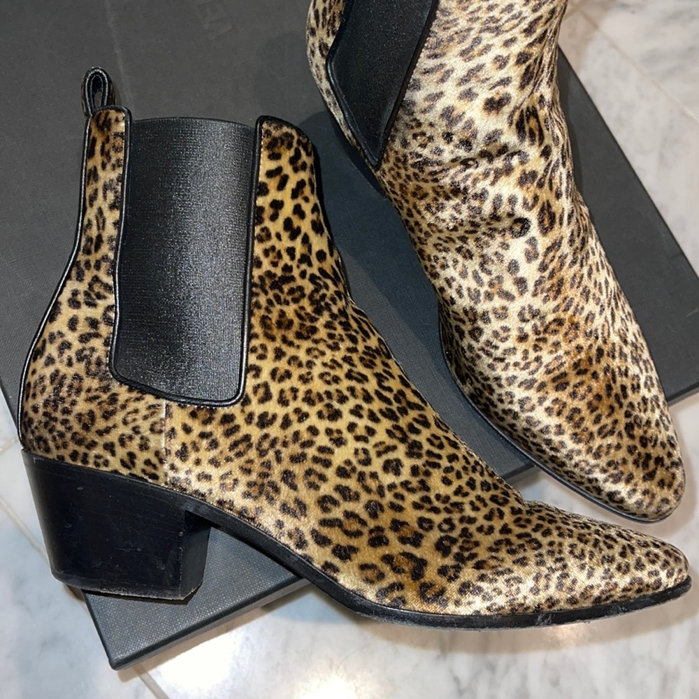 YSL Saint Laurent Leopard Pony Hair Wyatt boots 36 6 skinny ankle cowboy boots